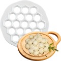 Pierożnica, forma foremka wykrawacz do pierogów, uszek 2,5cm 19 otworów